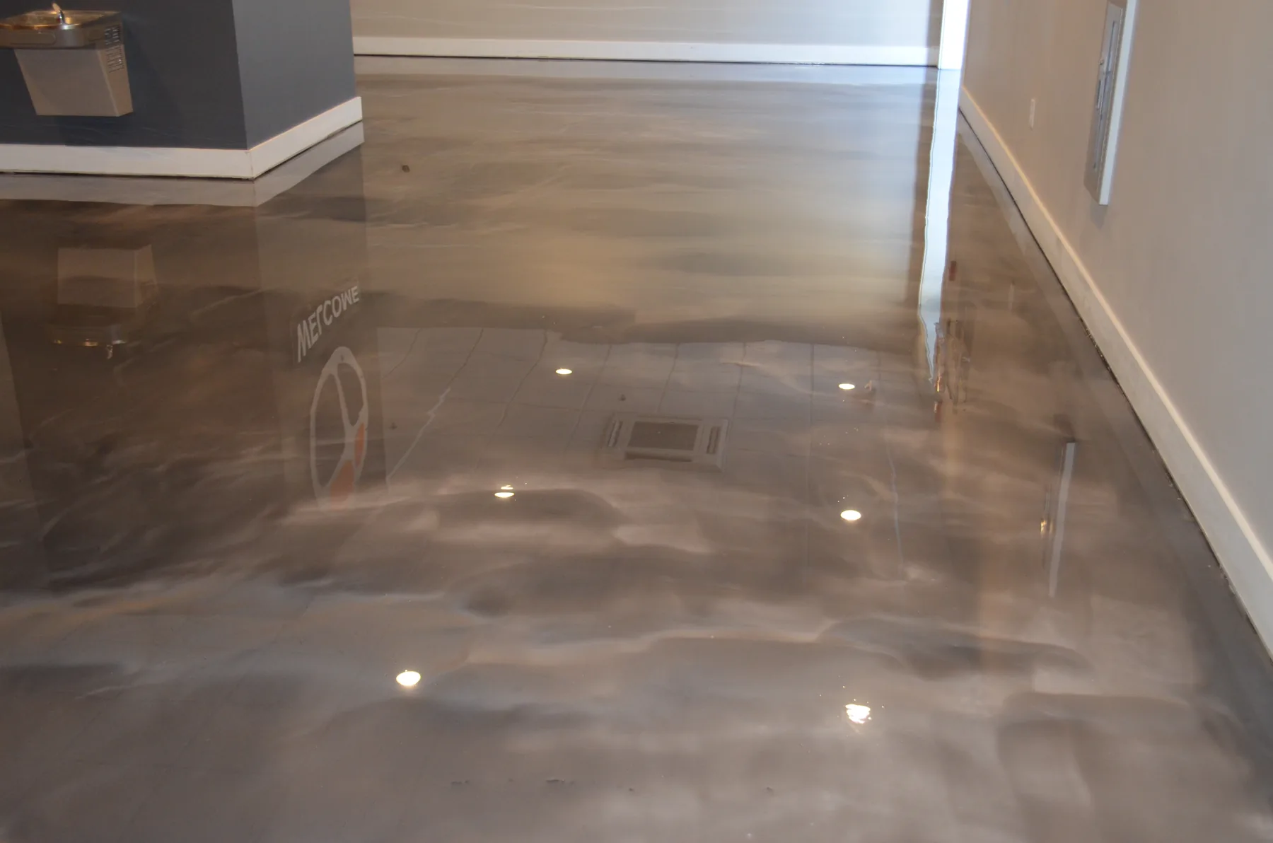Large open commercial floor, polished